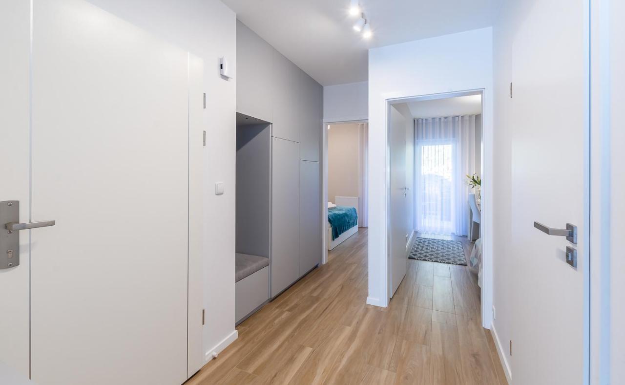 שצ'צ'ירק Bialy Apartament מראה חיצוני תמונה